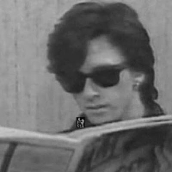 Meet your Posher, vinsuity - Picture 1 of 1